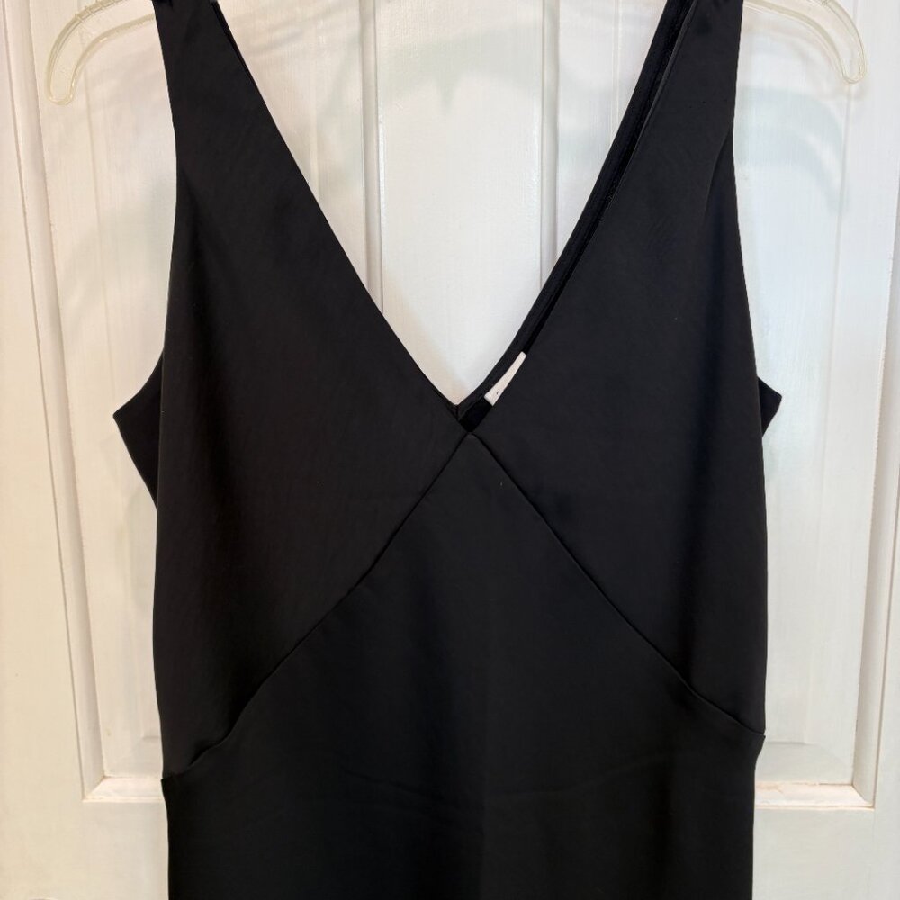 CKB Style Midi-Length Black Satin V-Neck Slip Dress - Picture 4 of 8